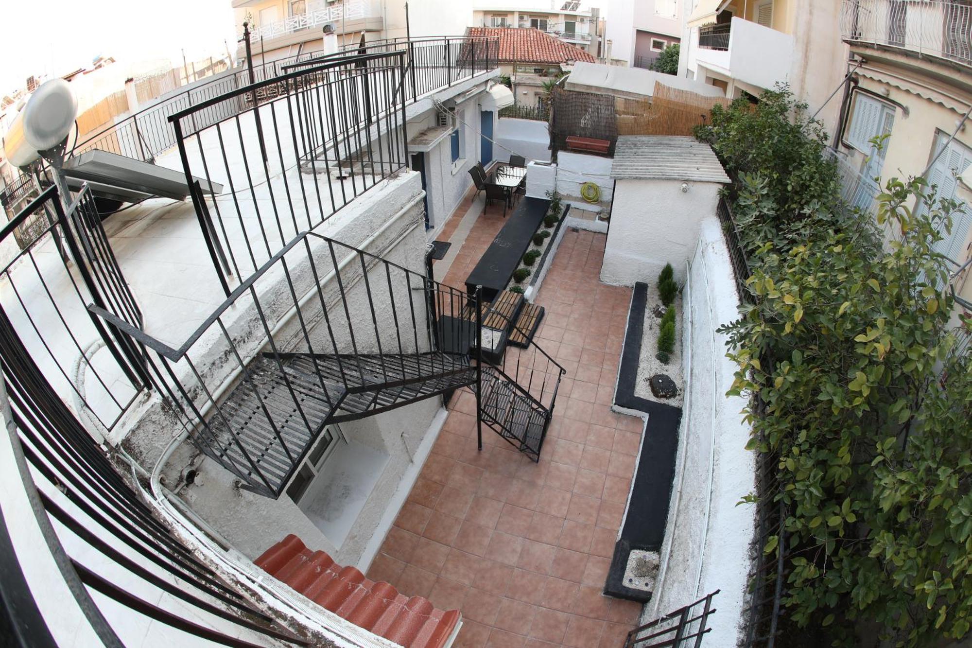 アテネ Detached House 1Km From Acropolis Filopappouヴィラ エクステリア 写真
